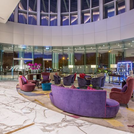 Hotel Crowne Plaza Macau By Ihg Exterior foto The lobby of the hotel