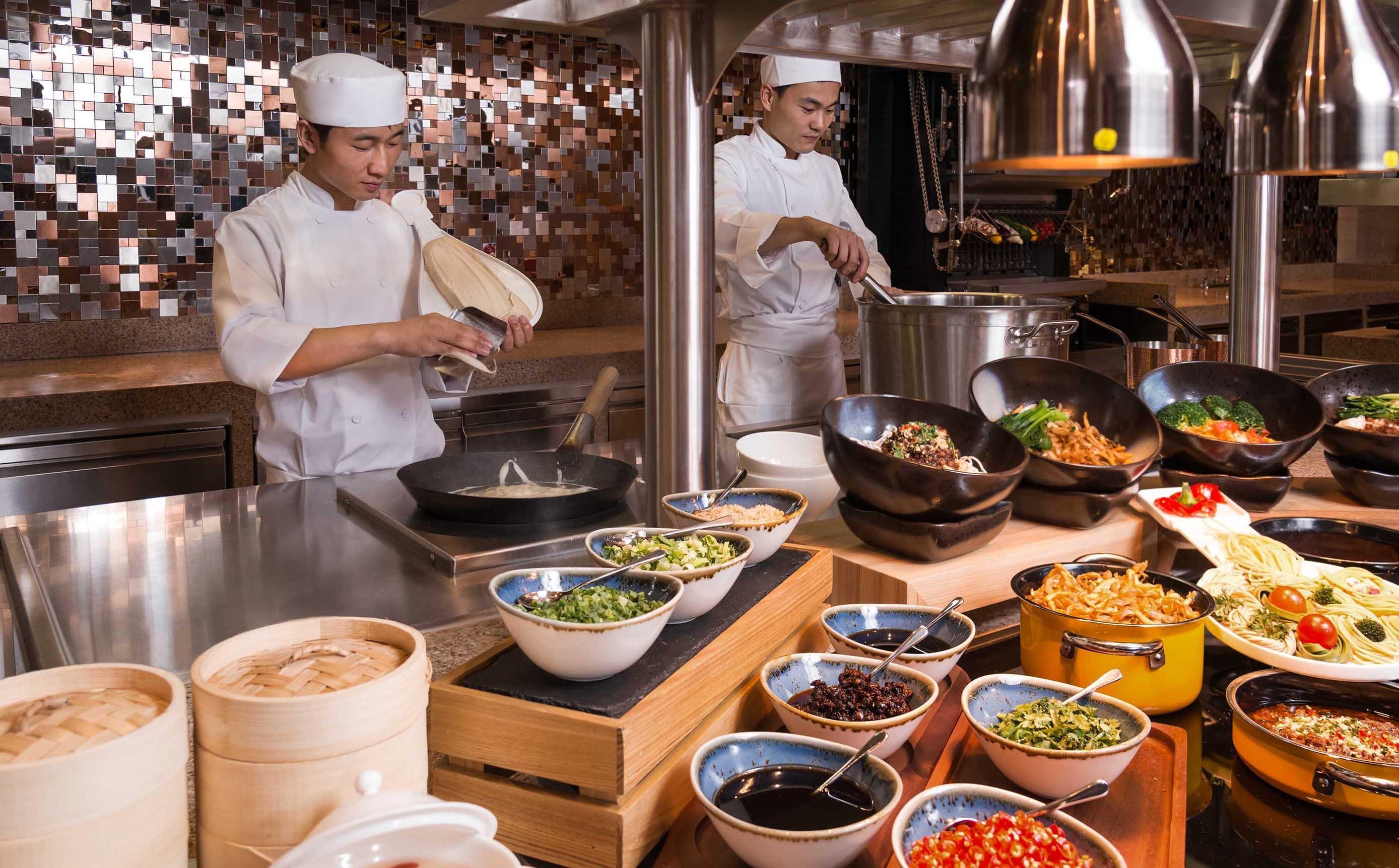 Hotel Crowne Plaza Macau By Ihg Exterior foto Live kitchen