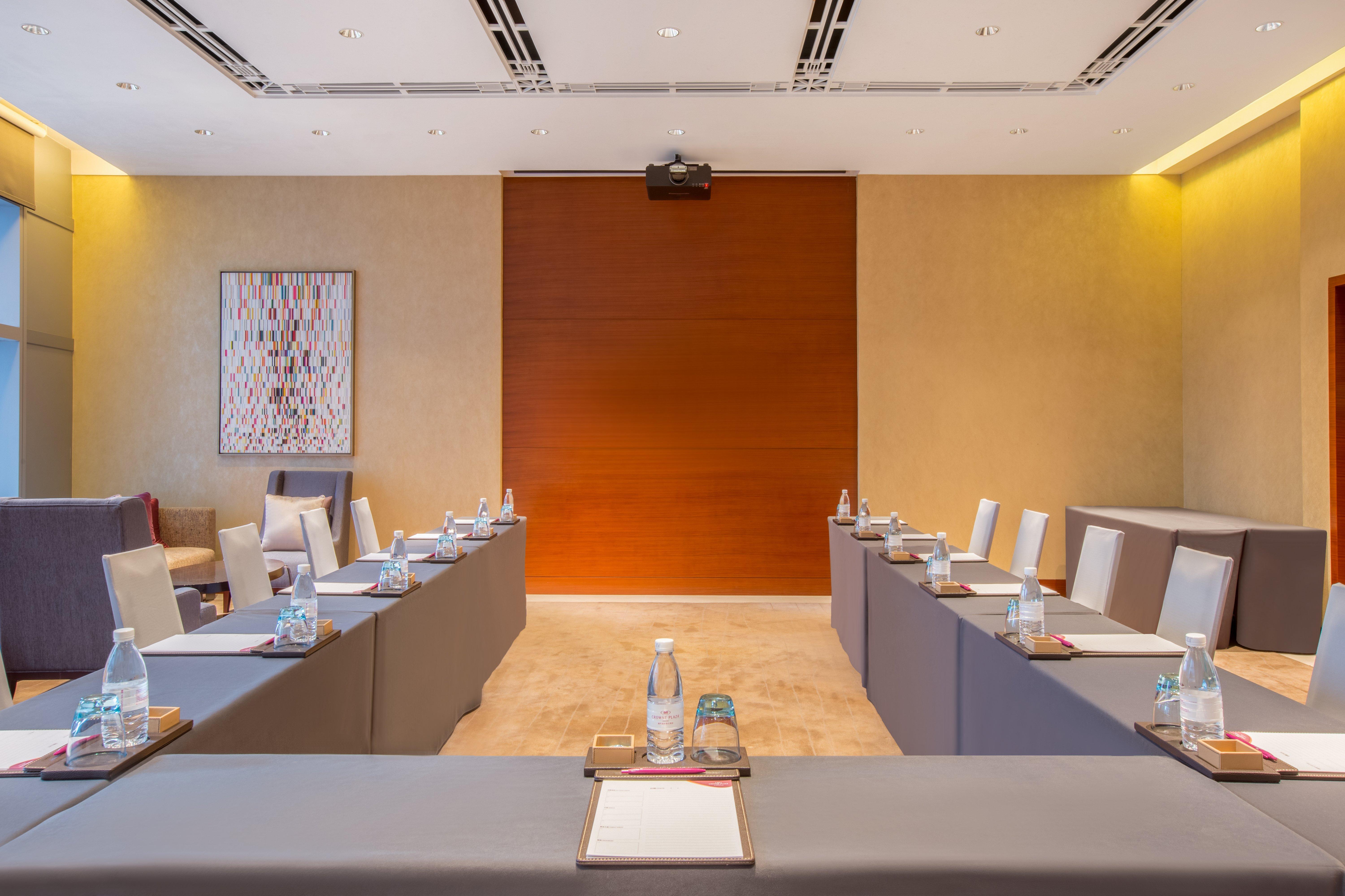 Hotel Crowne Plaza Macau By Ihg Exterior foto Meeting room