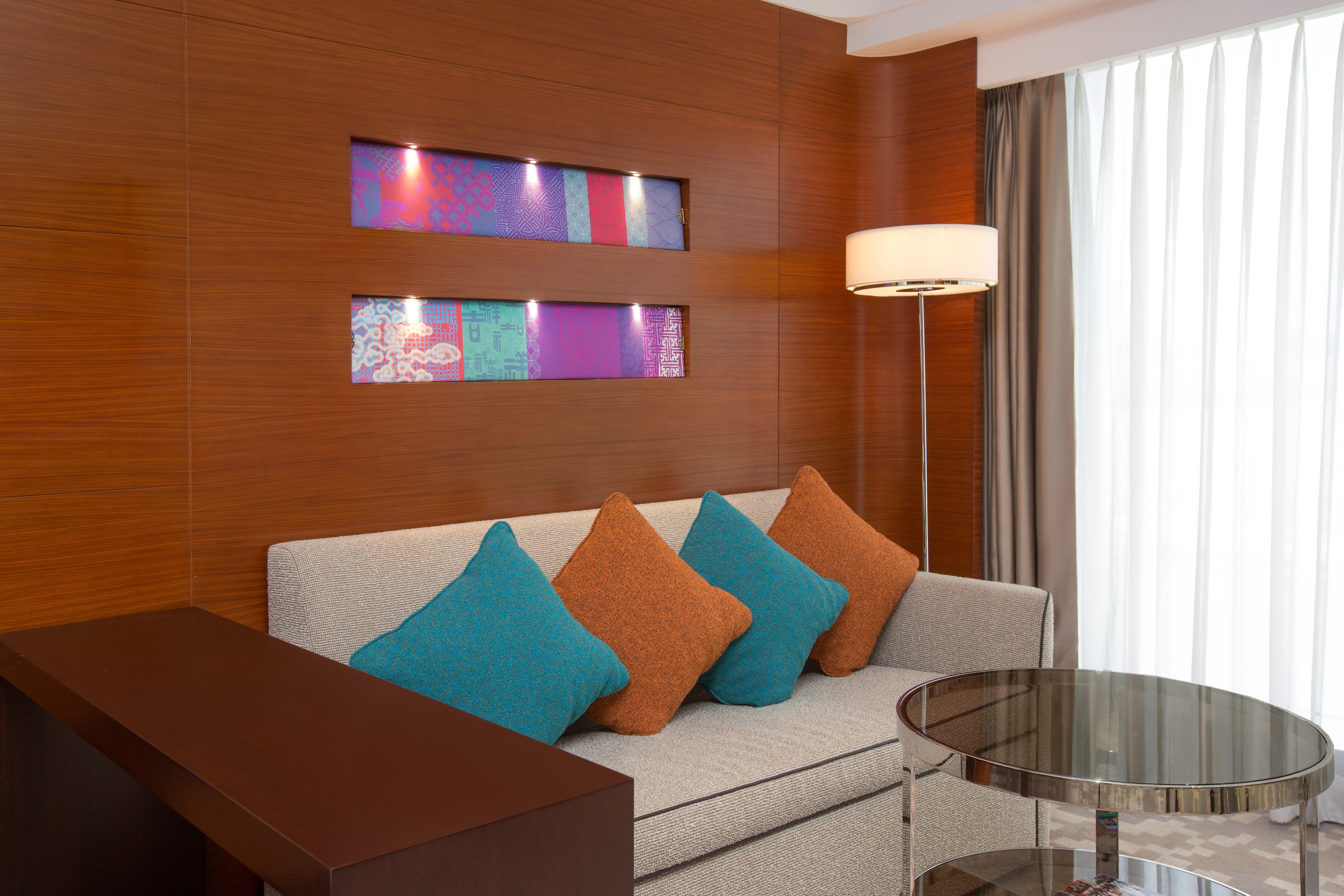 Hotel Crowne Plaza Macau By Ihg Exterior foto A suite at the hotel