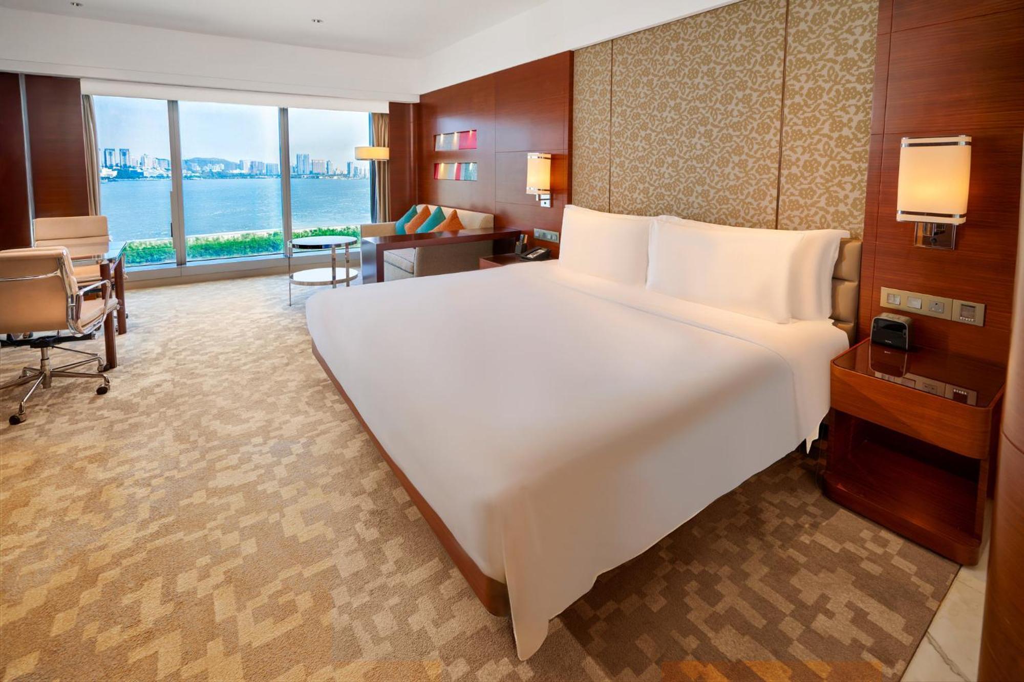 Hotel Crowne Plaza Macau By Ihg Exterior foto Deluxe Room